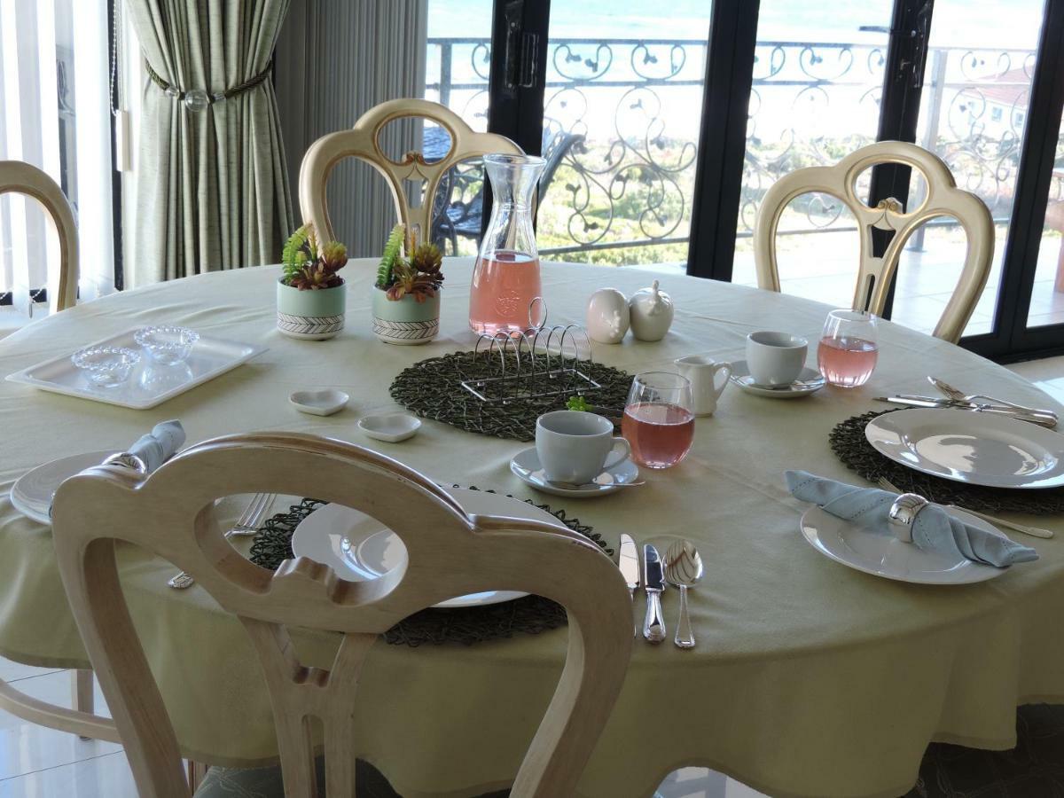 Wave Dancer Bed and Breakfast Gansbaai Buitenkant foto